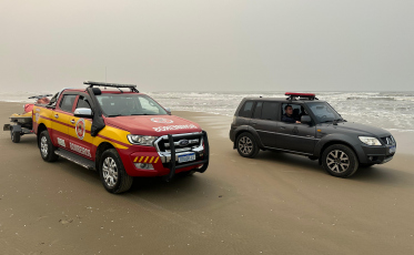 Encerradas as buscas por desaparecido após naufrágio em Passo de Torres