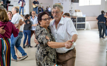 Um baile especial para os idosos na Cocalfest