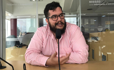 Bernardo Küster fala da Teologia da Libertação e sobre seus trabalhos