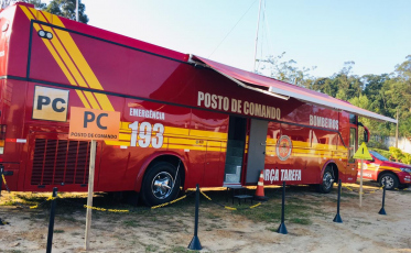 Bombeiros treinam ação em caso de deslizamento