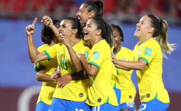 Jogos de hoje definem próximo adversário do Brasil na Copa feminina