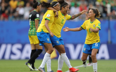 Domingo tem Brasil x França na Copa feminina