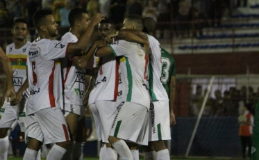 Brusque, um dos seis times 100% na Série D