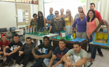 Professores do CEJA passam por formação