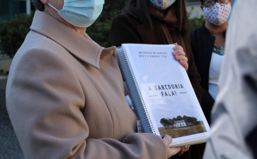 Cras Renascer recebe devolutiva do projeto 'A sabedoria que fala'