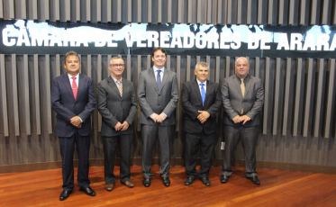 Empossada a nova diretora da Câmara em Araranguá