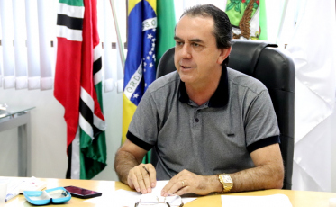 Pastor Jair preside Comissão de Água e Esgoto