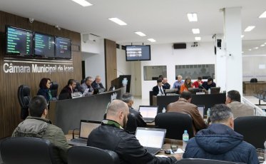 Vereadores de Içara aprovam contas de 2017