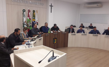 Lauro Müller: lido na Câmara o afastamento do prefeito