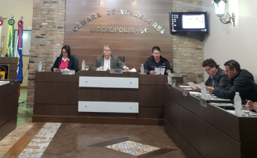 Vereadores questionam gastos com iluminação pública