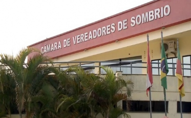 Vereadores de Sombrio conseguem recurso para permanecer no cargo