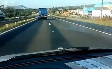 O caminhão a 150km/h na BR-101 (VÍDEO)