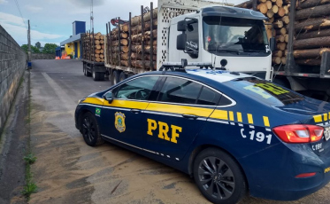 PRF flagra 35 toneladas de excesso de peso na BR-101