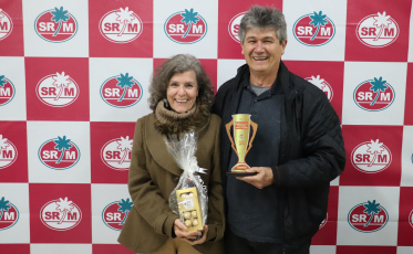 Torneio de Canastra para Casais movimenta associados no Mampituba