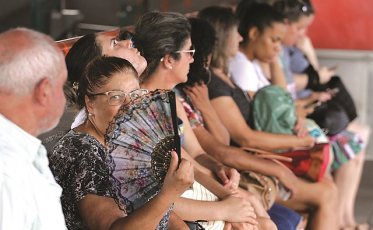 Projeto de lei pretende exigir ônibus climatizados