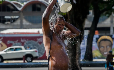 Allah-la-ô, mas que calor! Termômetros devem bater quase 40°C​​​​​​​ nesta terça-feira