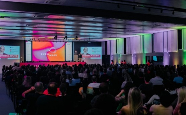 Do Avesso ao vivo na Expomais 2025