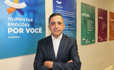 “Rede Angeloni será um marco na minha vida” , diz Samuel dos Santos, diretor comercial da rede