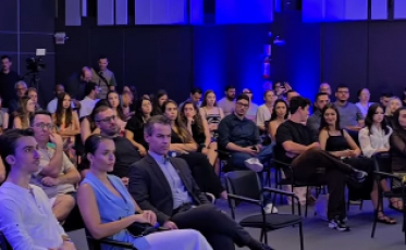 Rádio Som Maior e 4oito conquistam prêmios no ACIC de Jornalismo