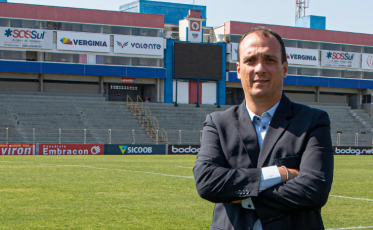 Alex Brasil esteve no Majestoso nesta quarta-feira e contratação está mais próxima