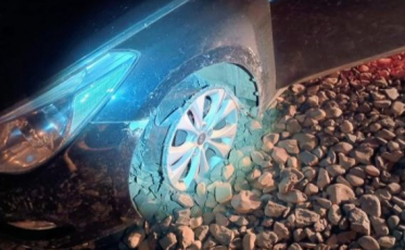 Embriagado, motorista tenta atropelar policial durante fuga e acaba preso