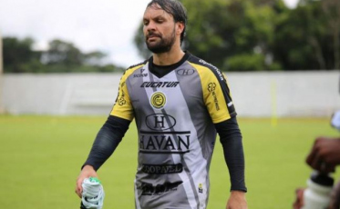 Ex-atacante do Criciúma tem mandado de prisão expedido 