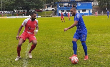 Caravaggio é finalista do Catarinense de futebol amador