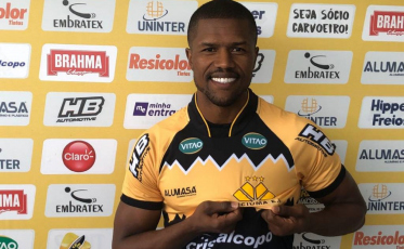 O Catarinense dos seis artilheiros