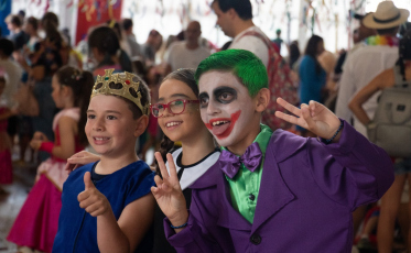 Baile de Carnaval Infantil reúne centenas de crianças no Mampituba