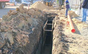 CASAN orienta sobre água da chuva na rede de esgoto