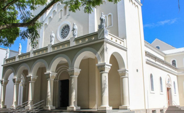 Celebrações religiosas autorizadas no fim de semana