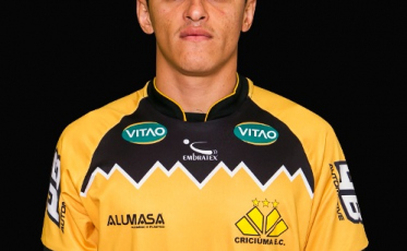 Mais um jogador de saída do Criciúma