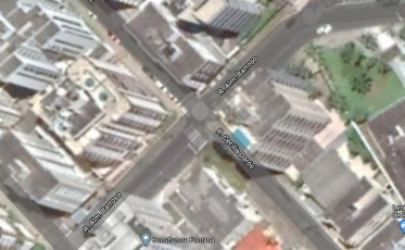 Tem como colocar um semáforo na Almirante Barroso?