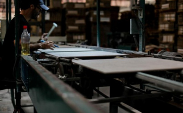 Cecrisa emite nota sobre venda para a Duratex