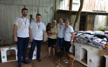 Voluntários da Ceusa arrecadam 300 quilos de ração