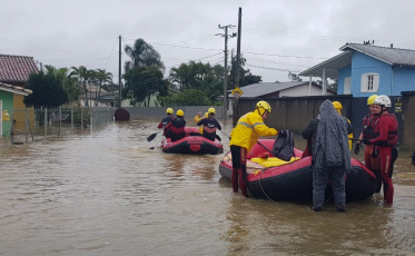 Criciúma: Defesa Civil faz solicitação à Caixa e moradores de mais 74 ruas podem pedir saque FGTS 