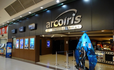 Cine Beneficente para alunos do Bairro da Juventude