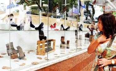 Movimento do comércio recua 0,9% em maio, diz Boa Vista