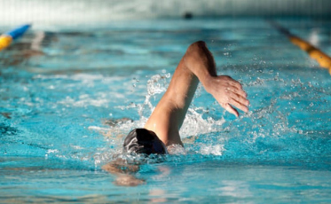 Aulas de natação e hidroginástica da Unesc com novos horários