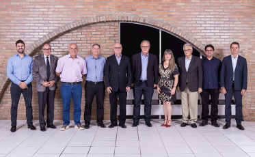 Sicredi Sul SC empossa novo conselho de administração