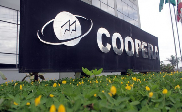 Coopera: A tarifa mais barata  dentre as 105 distribuidoras de energia elétrica do Brasil