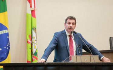[Áudio] Deputado catarinense apresenta PDL para suspensão dos efeitos do novo IOF
