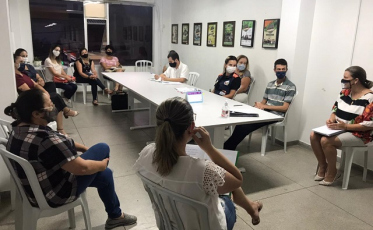 Professores de Cocal do Sul passam por treinamento