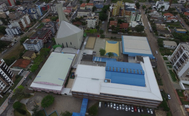 Colégio Michel em festa pelos seus 65 anos