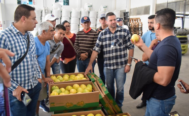 Grupo de colombianos faz intercâmbio em Jacinto Machado