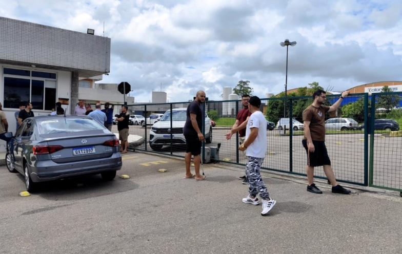 Ex-funcionários da Colorminas cobram cerca de R$ 600 mil de rescisões trabalhistas 