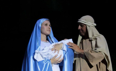 Tem Natal de Jesus encantando na catedral