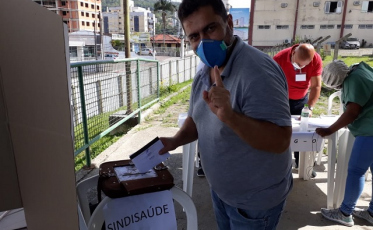Cleber Candido retorna ao comando do Sindisaúde