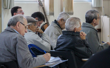 Missão é tema de estudo para padres e leigos