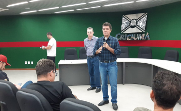 Prefeito suspende eventos, missas e cultos em Criciúma